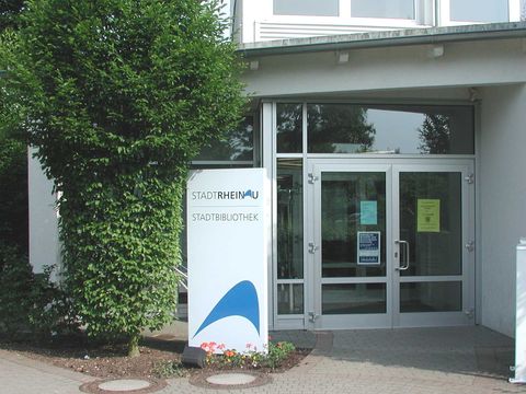Eingang Stadtbibliothek